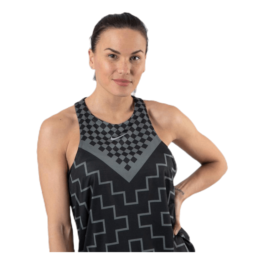 Tank Runway Geo Grey