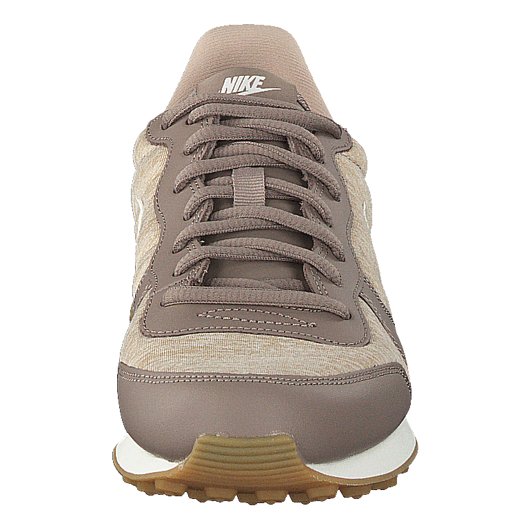 Wmns Internationalist Sepia Stone/sail-sand-gum