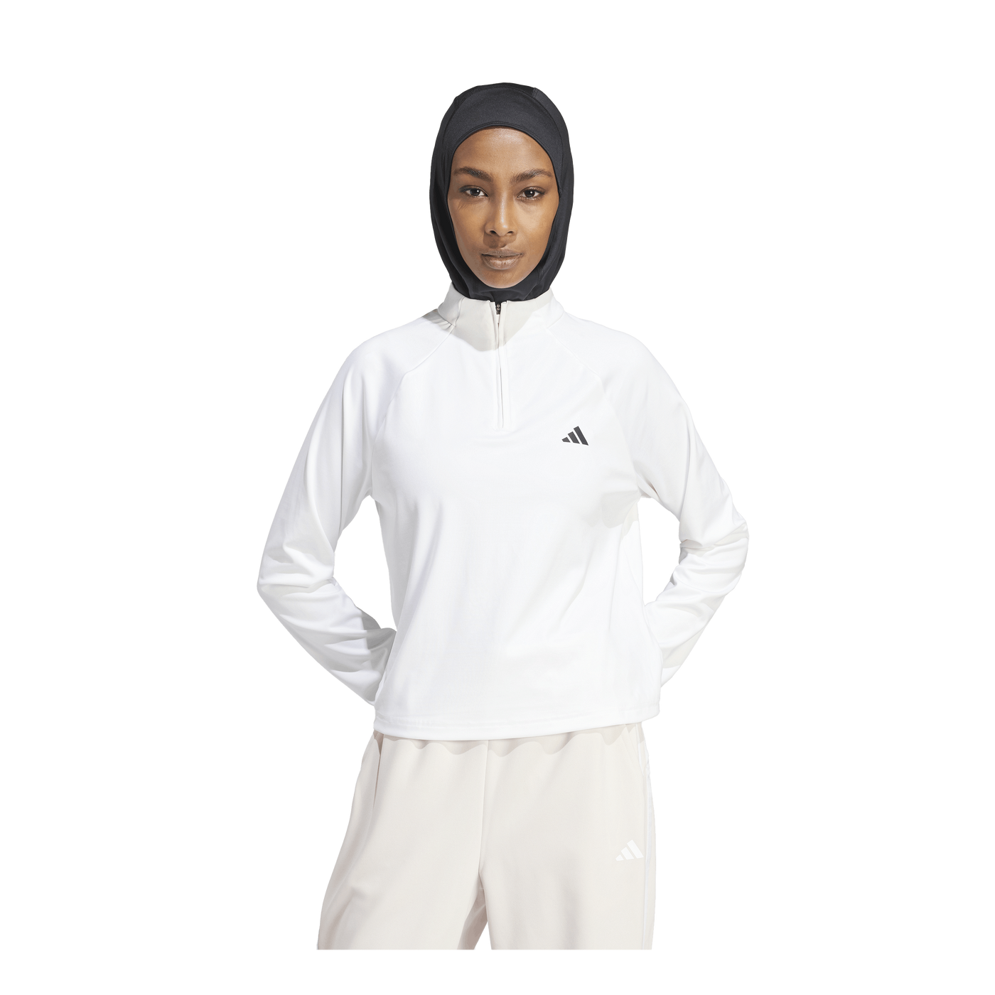 Train Essentials Minimal Branding 1/4-Zip Cover Up White