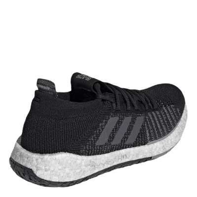 Pulseboost HD Shoes Core Black / Grey Six / Grey Three