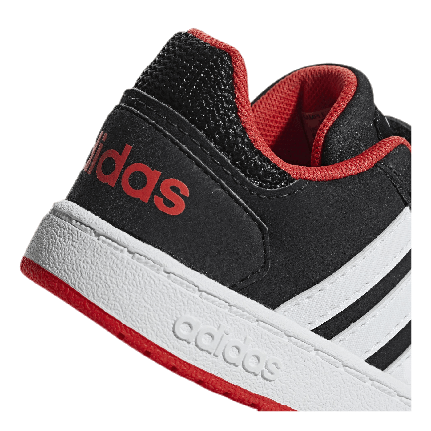 Hoops 2.0 Cmf I Core Black / Cloud White / Hi-Res Red