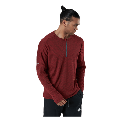 Dri-FIT Element 1/2-Zip Top Trail Red