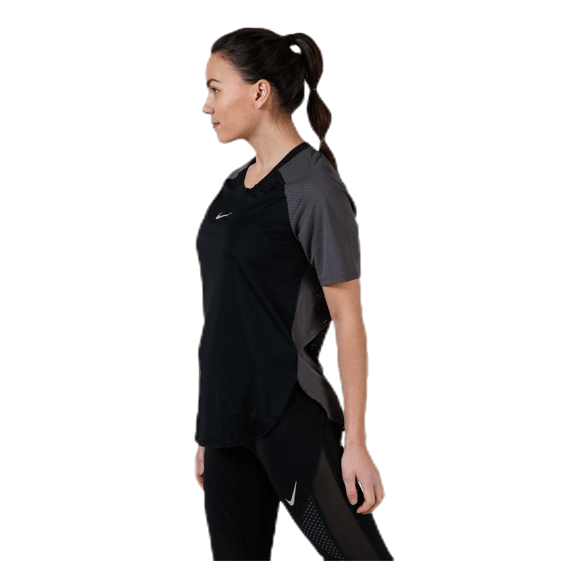 City Sleek Top SS Cool Black/Grey