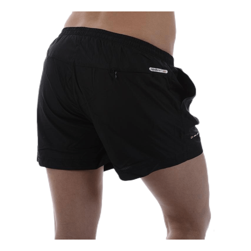 W Base Trail Shorts Black