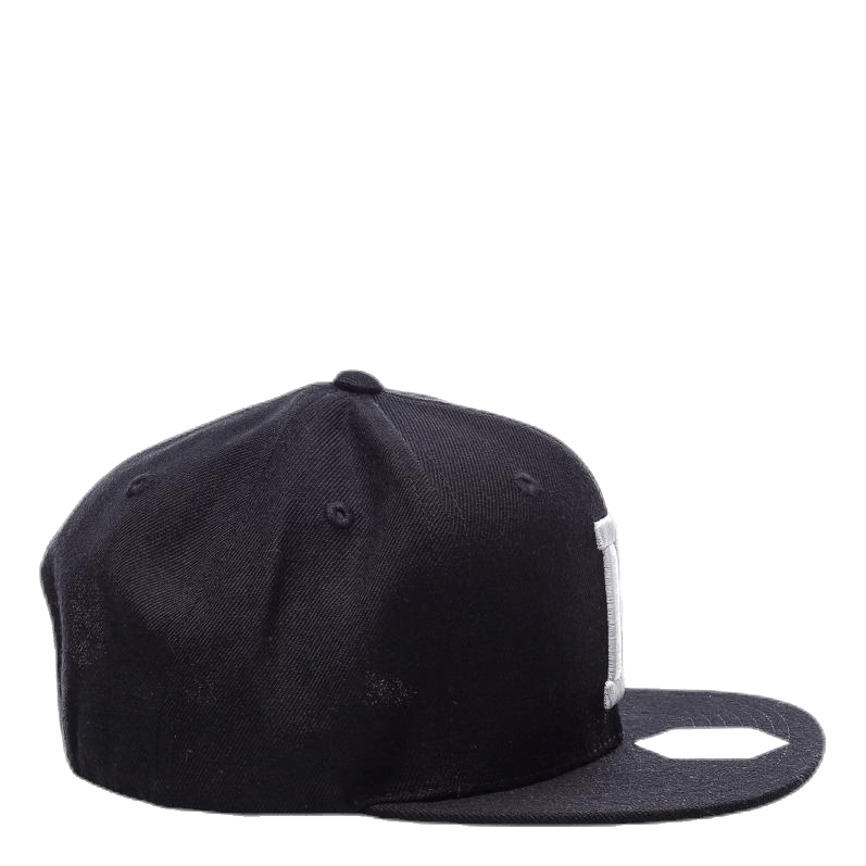 Bravo Snapback Black