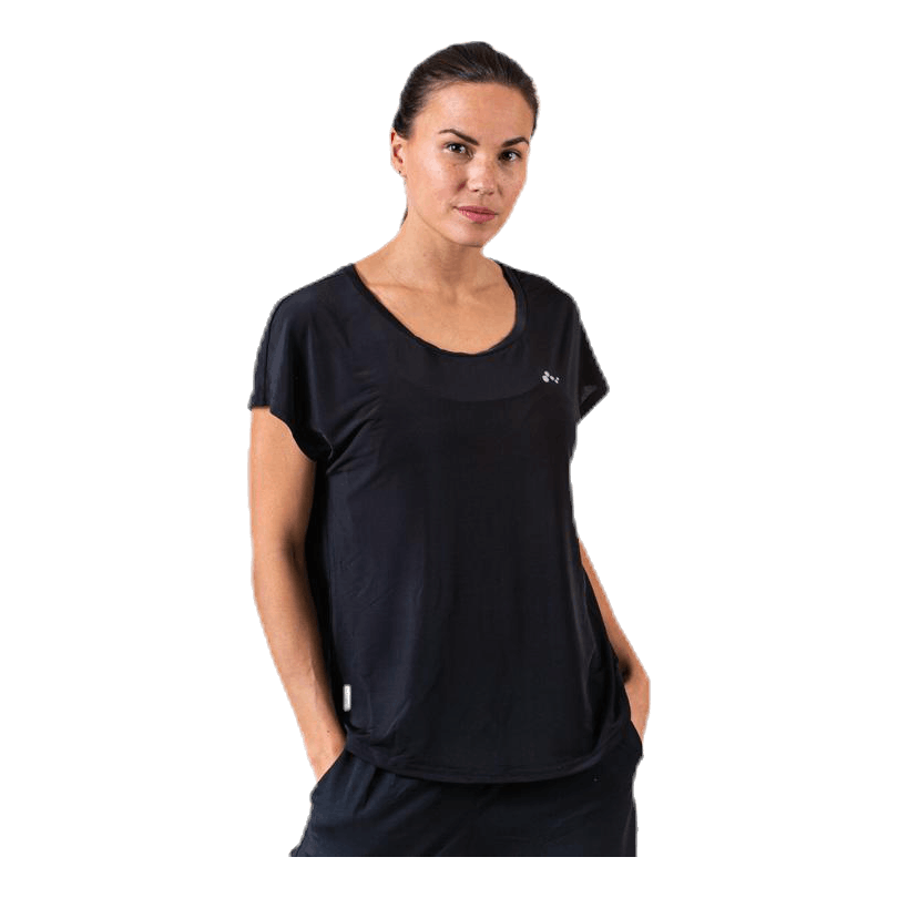 Capella Loose Training Ss Tee Black