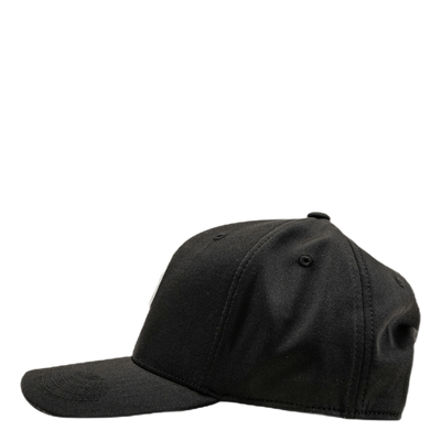 P 110 Cap Black