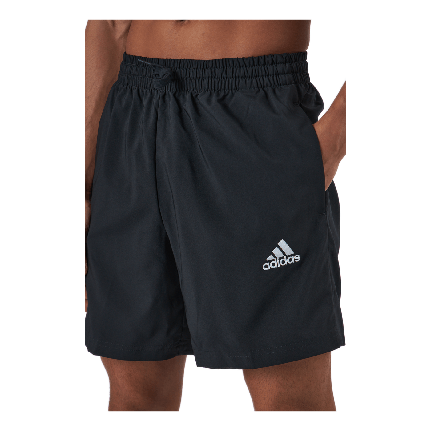 Essentials Chelsea Short Black / White