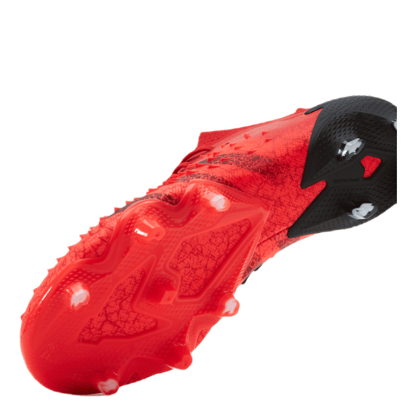 Predator Freak .1 L Fg Red / Core Black / Solar Red