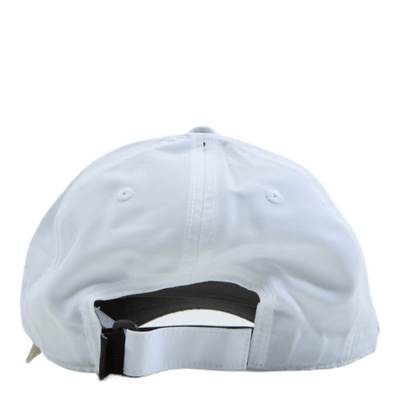 Crestable Golf Performance Cap White