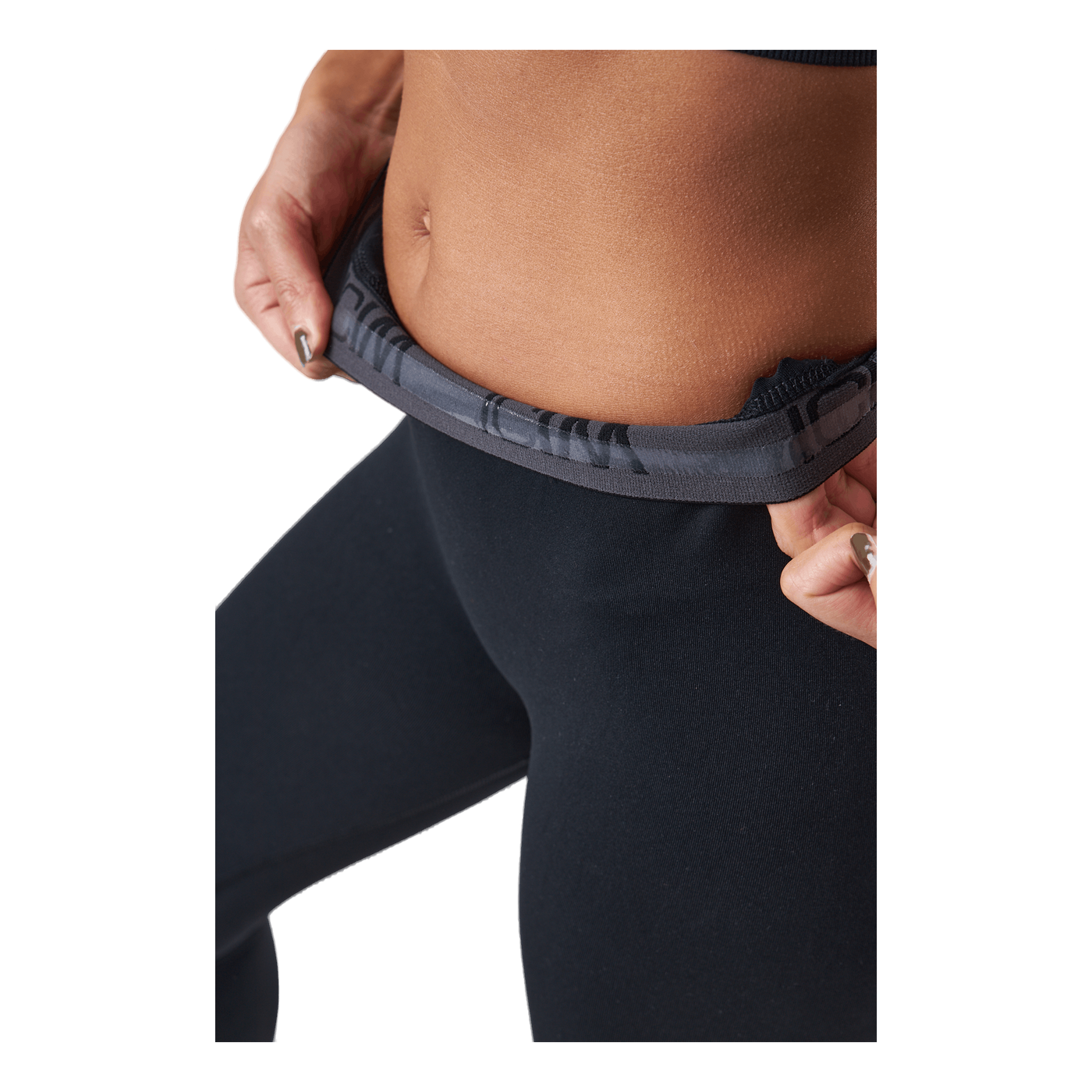 Define Seamless Logo Scrunch T Black