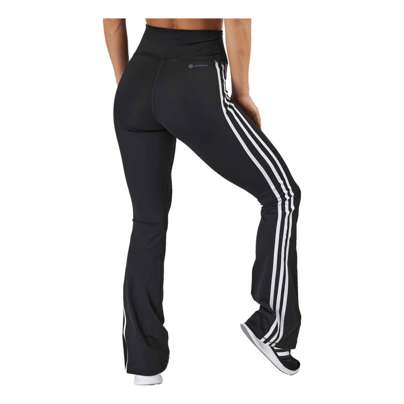 Training Essentials Flared Leggings Black