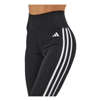 Training Essentials Flared Leggings Black